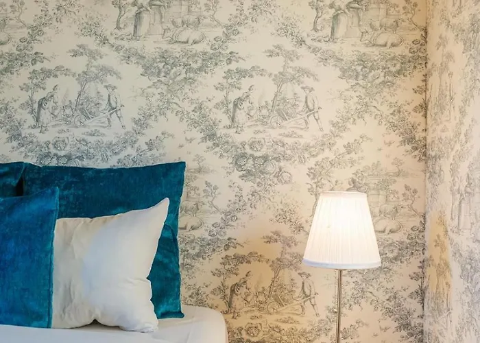 L'ecrin - Secluded Retreat - Golf & Racecourse Apartment *